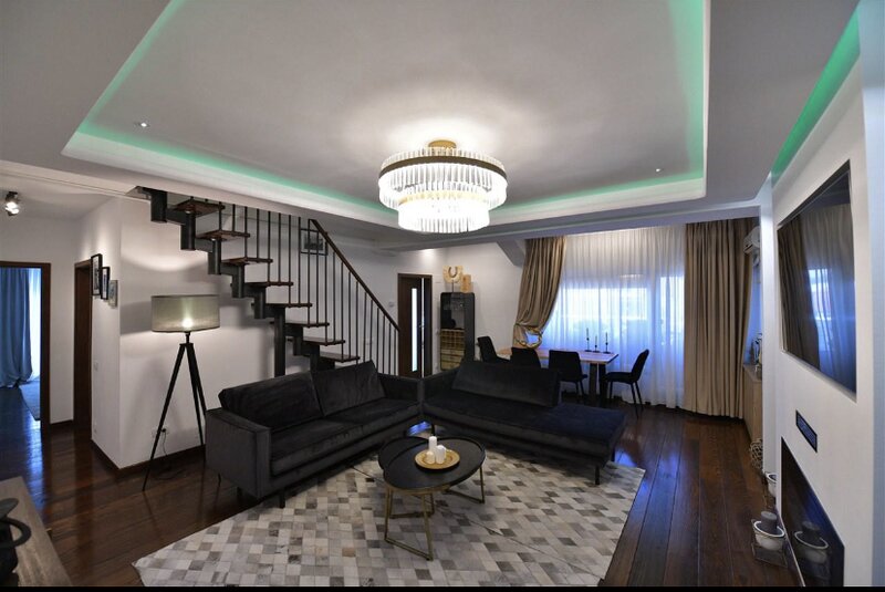 Drumul Taberei, str.V.Cricovului, Penthouse, 180 mp